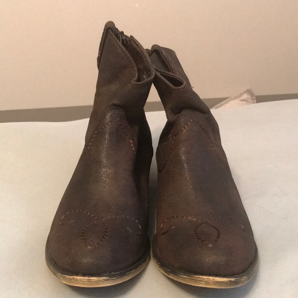 Brown booties